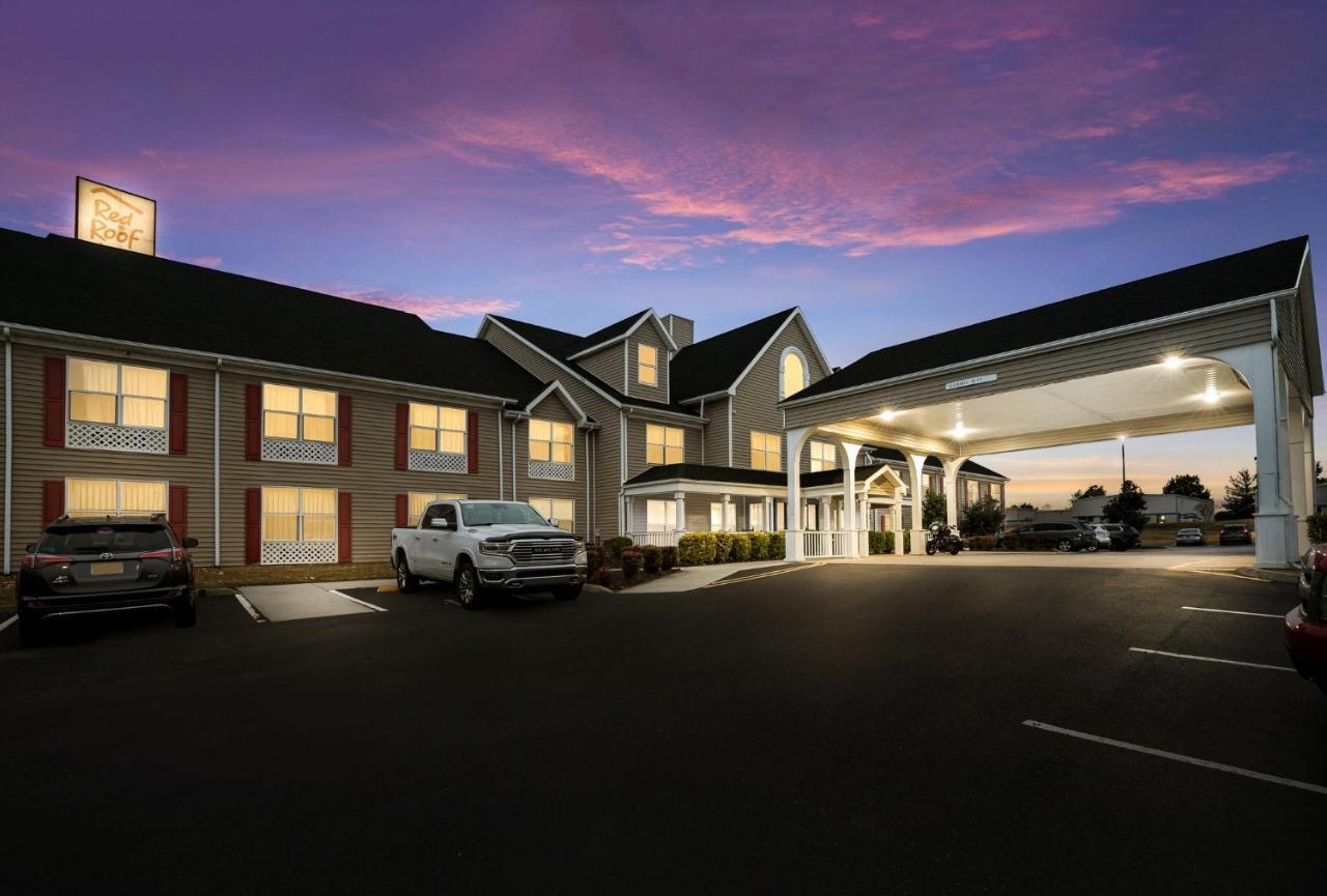 Red Roof Inn & Suites Knoxville East Eksteriør billede