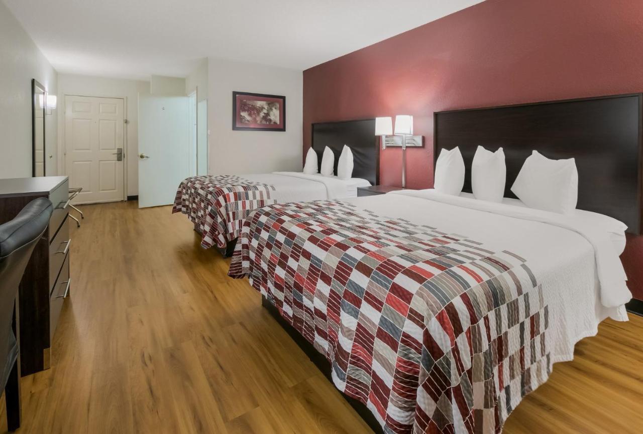 Red Roof Inn & Suites Knoxville East Eksteriør billede