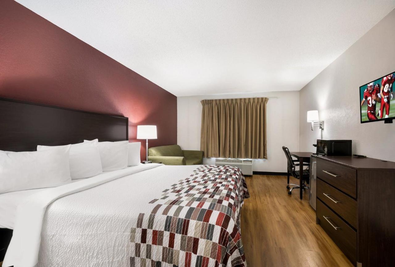 Red Roof Inn & Suites Knoxville East Eksteriør billede