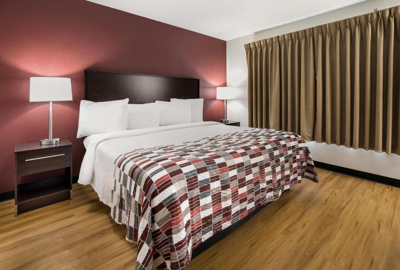 Red Roof Inn & Suites Knoxville East Eksteriør billede