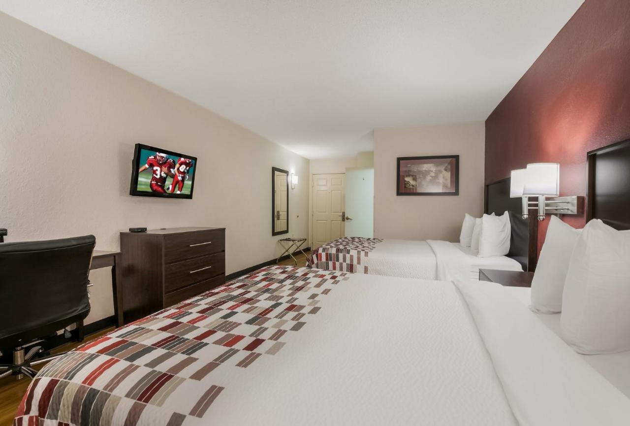 Red Roof Inn & Suites Knoxville East Eksteriør billede